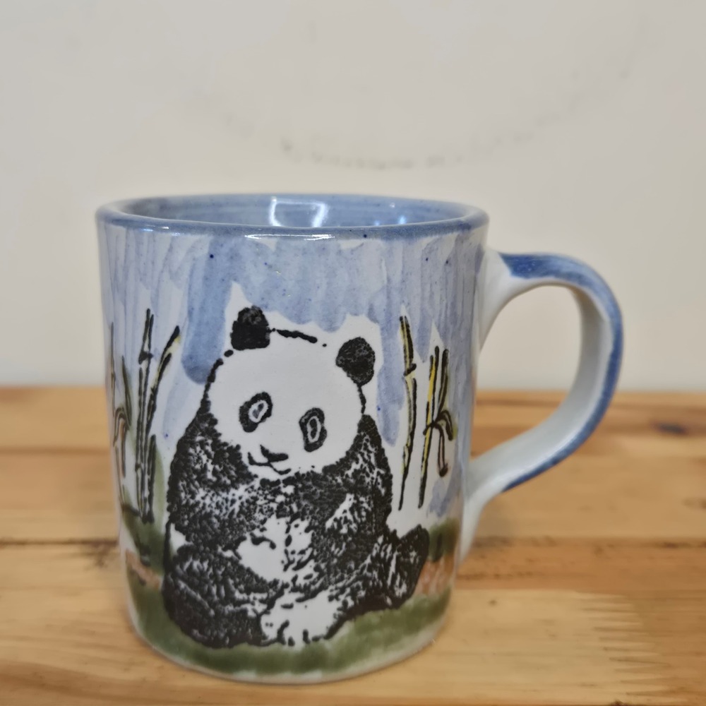 Louisville Stoneware Smithsonian Institution Panda Coffee Mug Blue White Bamboo